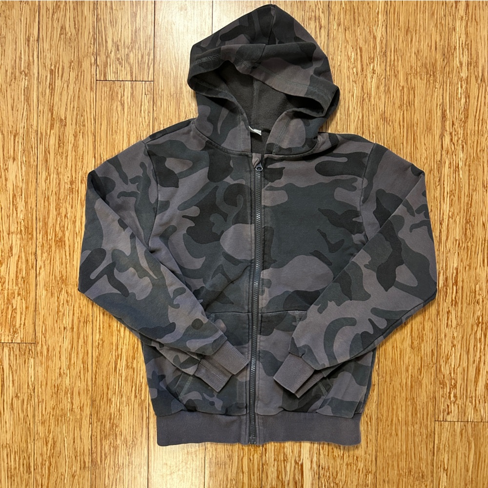 Spring & Gege Camouflage Zip-Up Hoodie, kids size L
